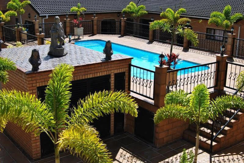 Lake St Lucia Villas ภายนอก รูปภาพ